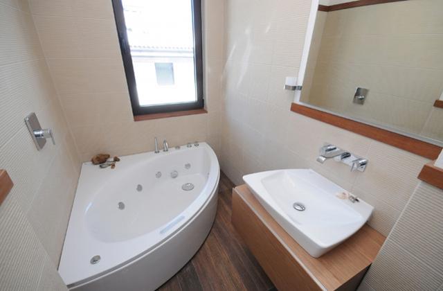 Freiraum über der Tür