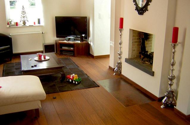 die Kombination mit andere Holzmöbeln miteinberechnen