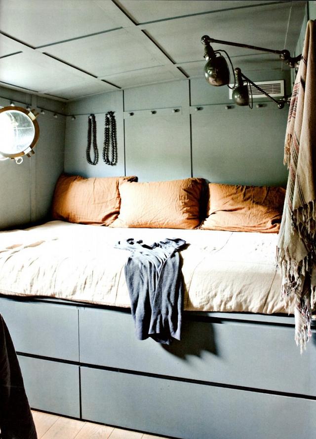 Na ob Ihr je auf einem solchen Boot leben würdet?