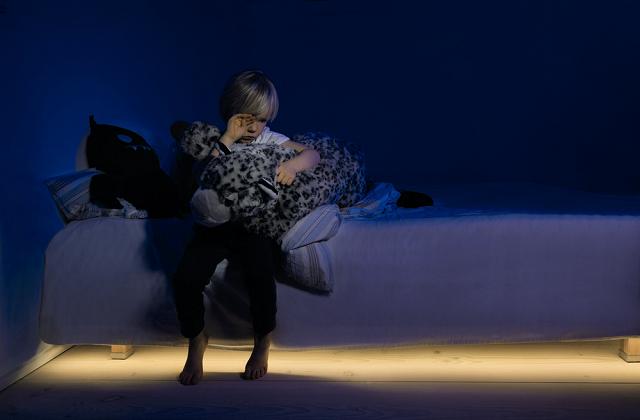 Motion-Sensing LED Track Lights