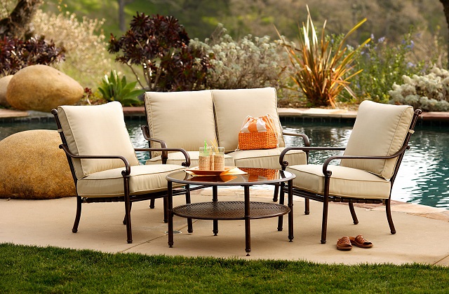 Wie man im Sommer den Garten am besten genießt