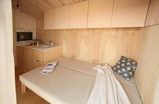 Kiefer und Birkehartplatten hergestellt