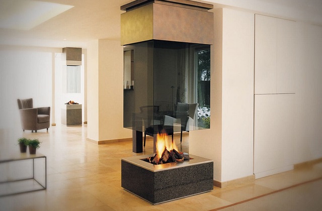 Ein Kamin mit doppelter