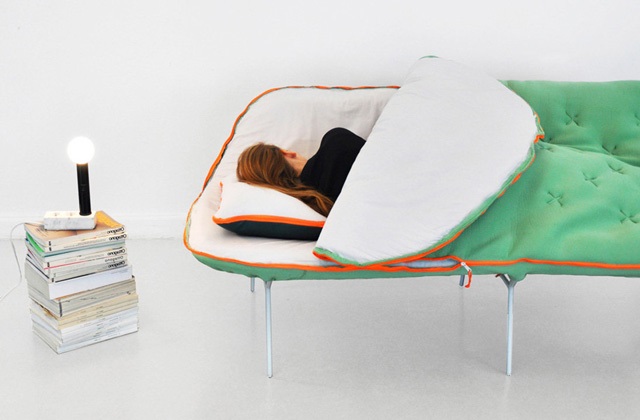 Der Schlafsack-Couch für echte Schlafmützen