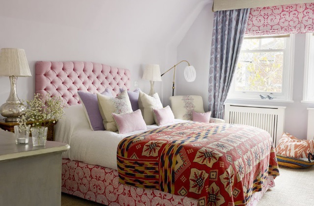 Laut einigen Zeitschriften sind dieses Jahr Farben, wie das Radiant Orchid