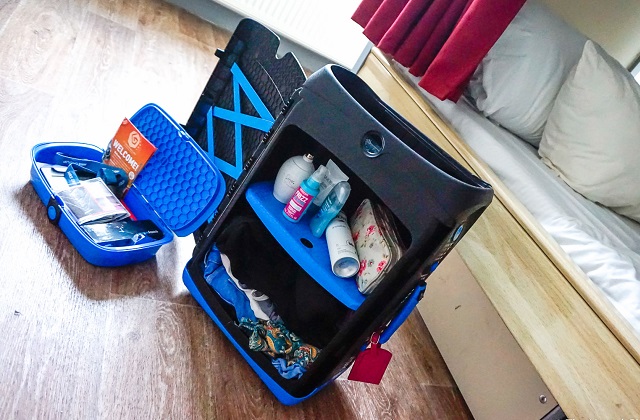 Jurni der perfekte Koffer für diejenigen, die auch im Urlaub alles ordentlich haben möchten